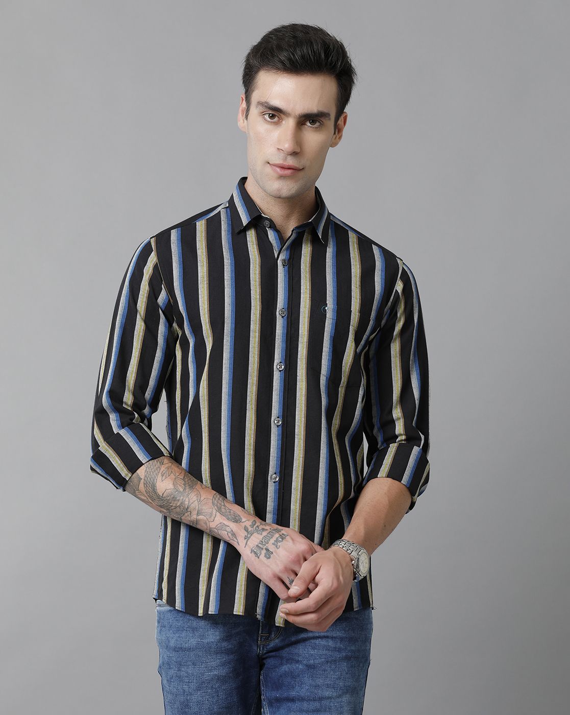 Men's Blended Linen Black Striped Contemporary Fit Full Sleeve Sleeve Casual Shirt