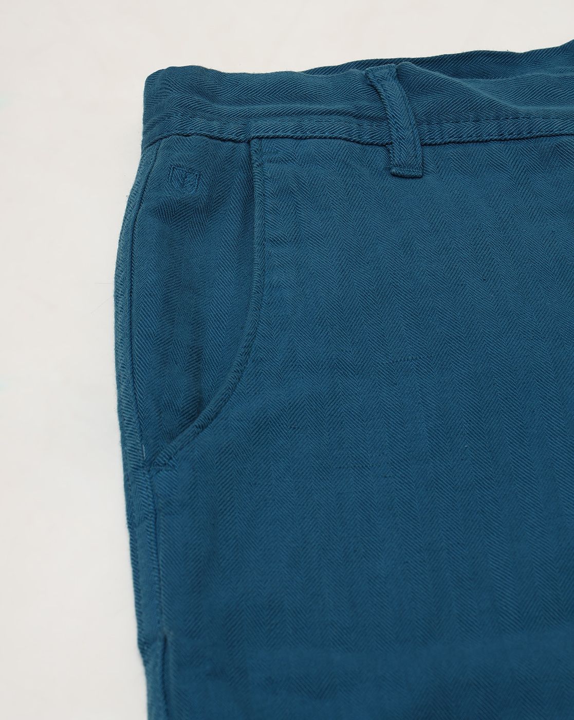 Linen Club Studio Men's Linen Blue Solid Slim Fit Shorts