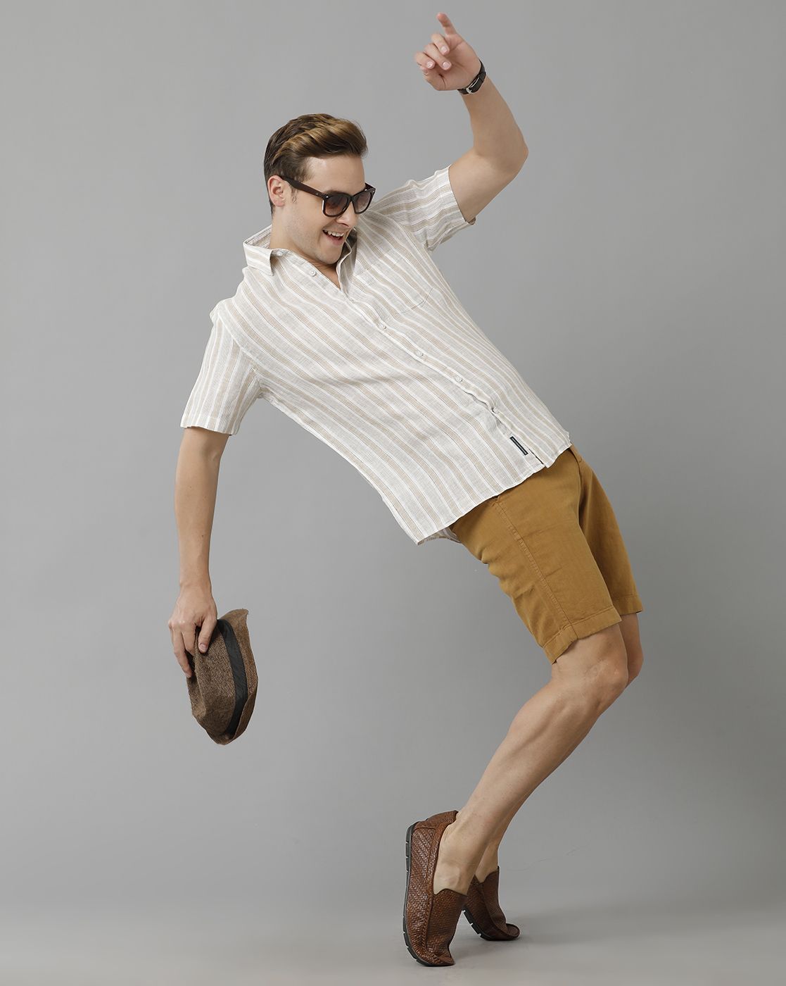 Linen Club Studio Men's Linen Brown Solid Slim Fit Shorts