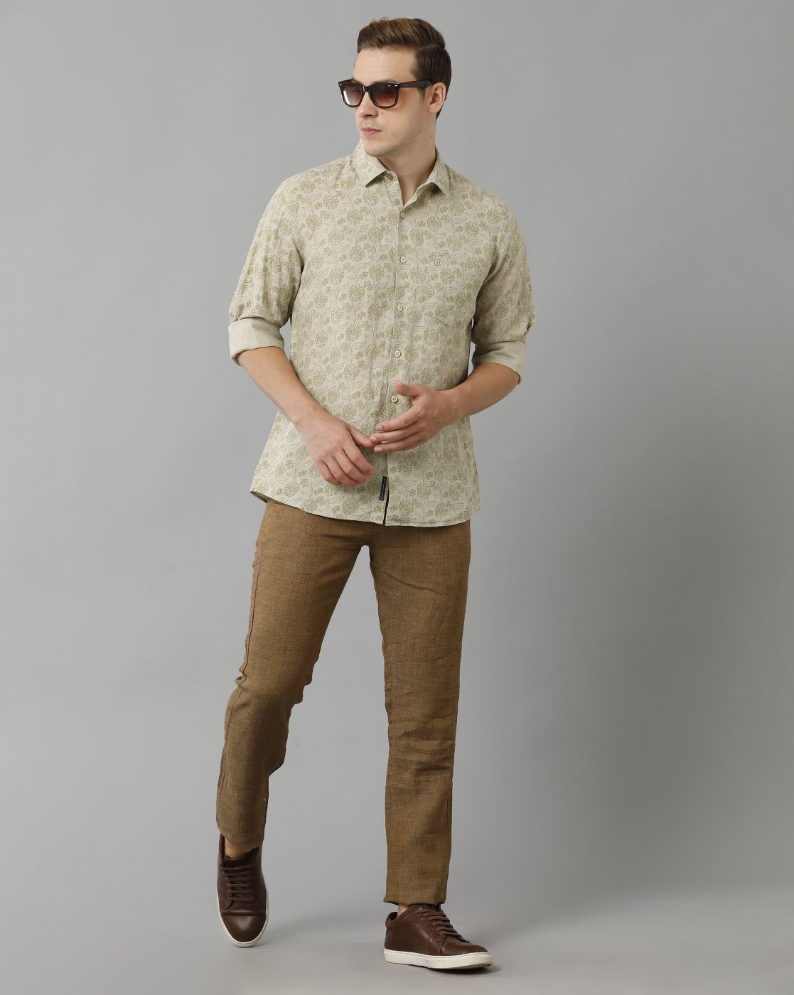 Men's Pure Linen Green Printed Contemporary Fit Full Sleeve Sleeve Casual Shirt