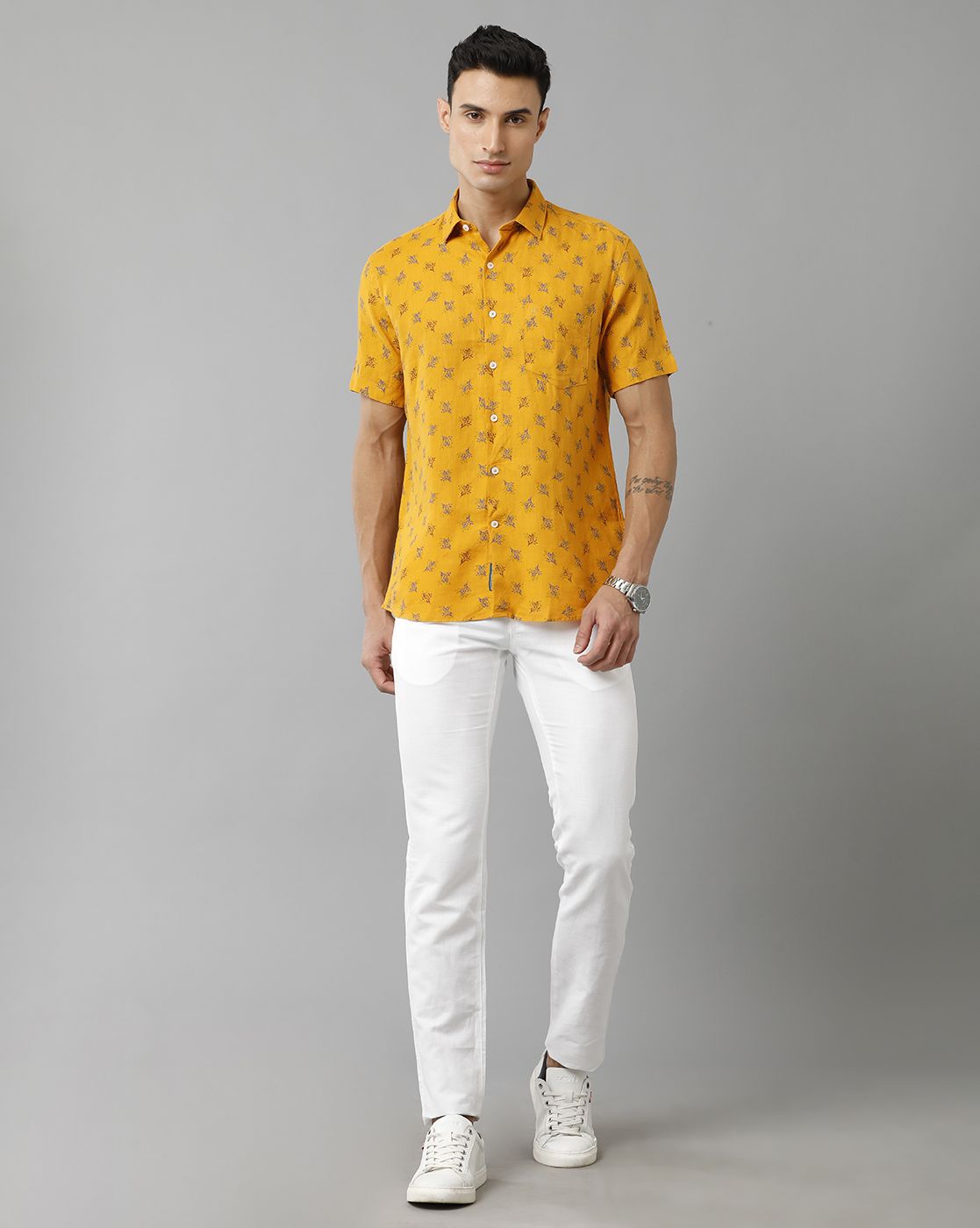 Men's Pure Linen Yellow Printed Contemporary Fit Half Sleeve