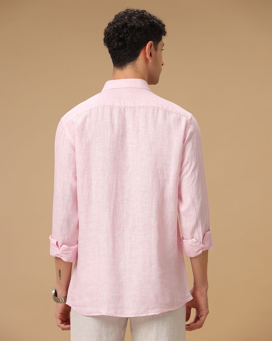 Men's Pure Linen Pink Solid Contemporary Fit Full Sleeve Casual Shirt