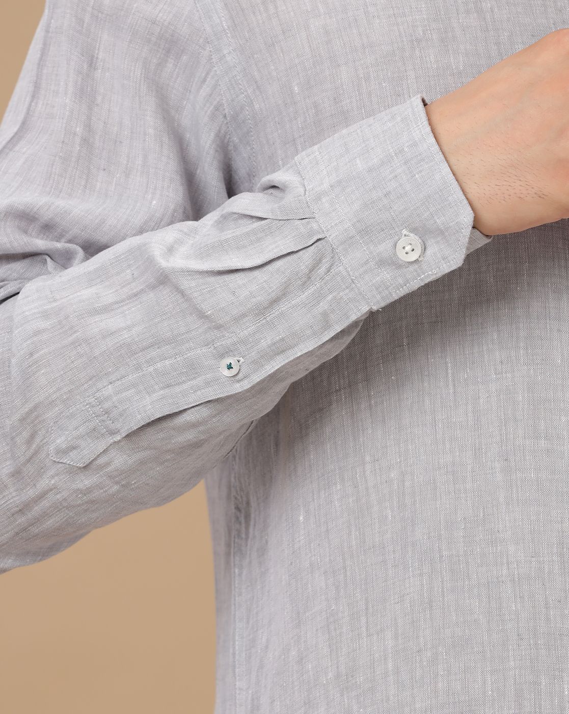 Men's Pure Linen Grey Solid Contemporary Fit Full Sleeve Casual Shirt