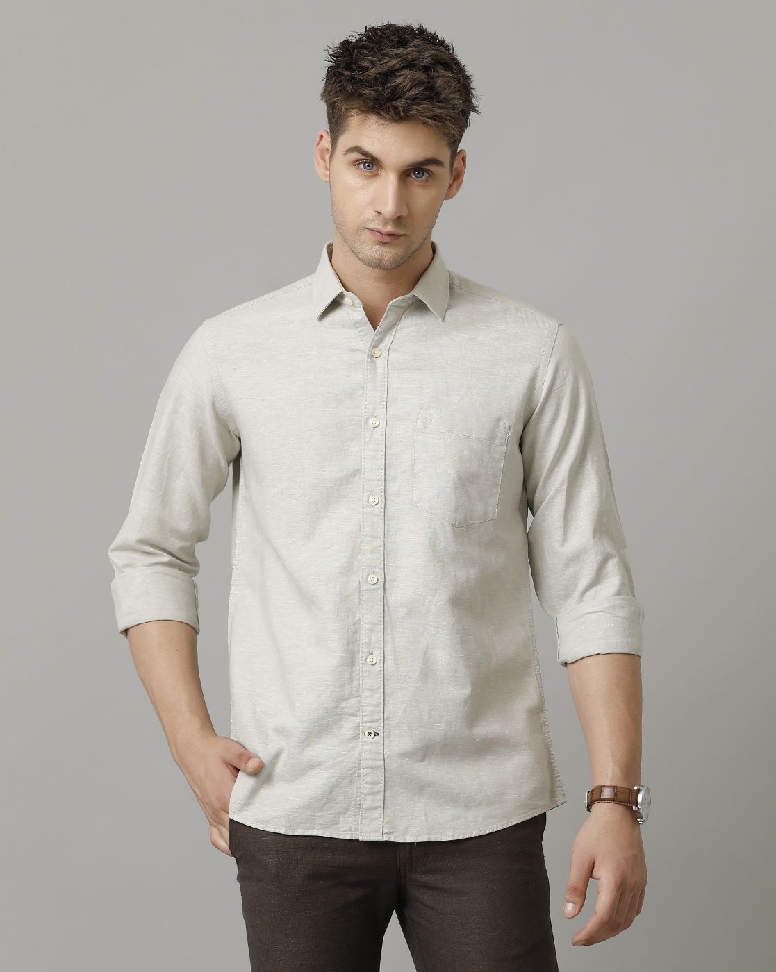Men's Linen Rich Green Solid Contemporary Fit Full Sleeve Sleeve Casual Shirt