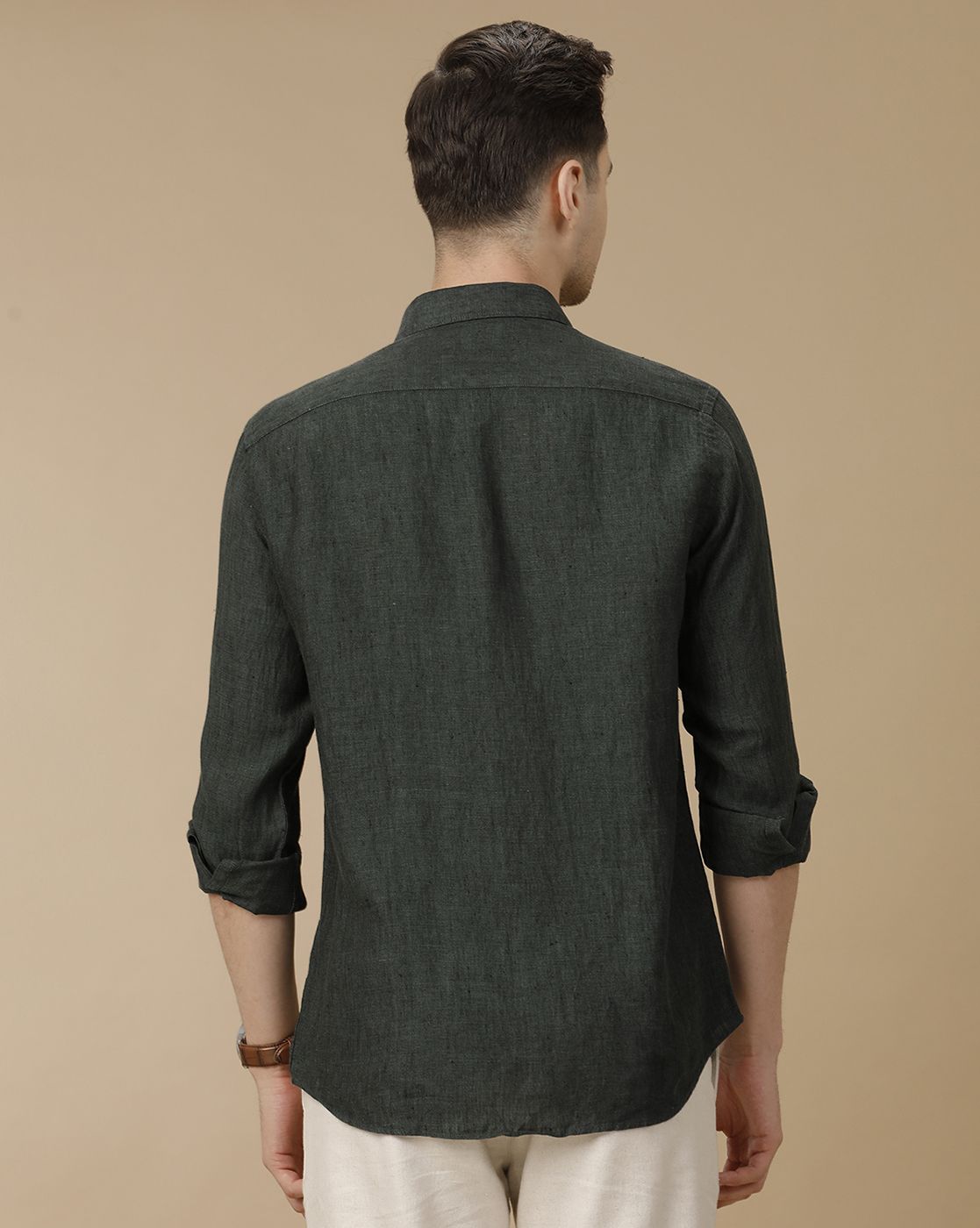 Men's Pure Linen Green Solid Contemporary Fit Full Sleeve Casual Shirt