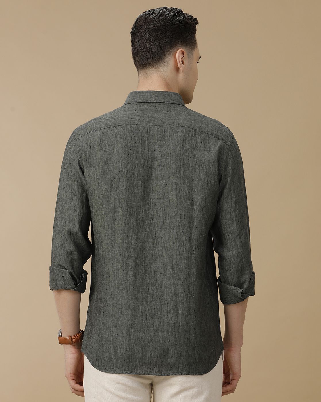 Men's Pure Linen Green Solid Contemporary Fit Full Sleeve Casual Shirt