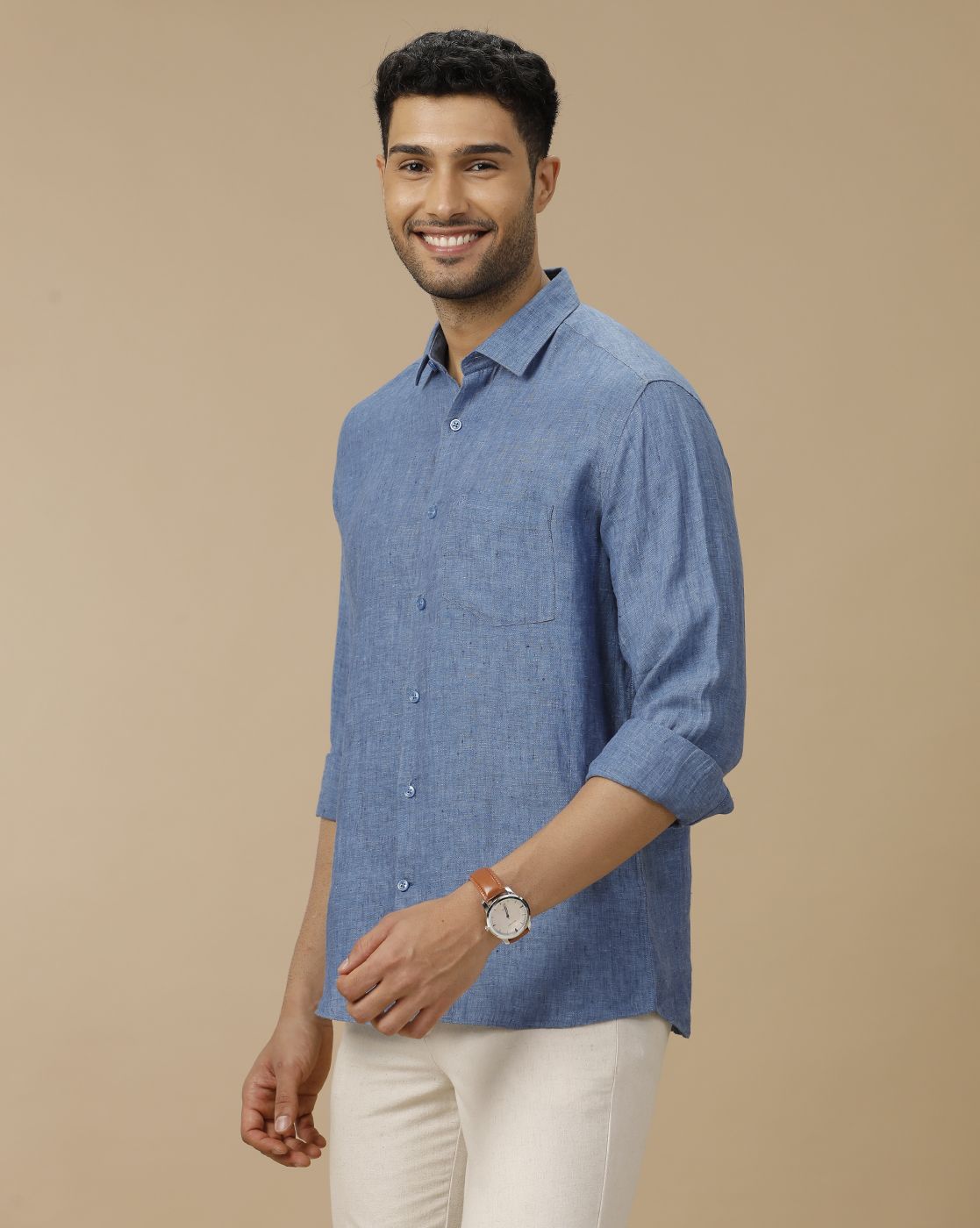 Men's Pure Linen Blue Solid Contemporary Fit Full Sleeve Casual Shirt