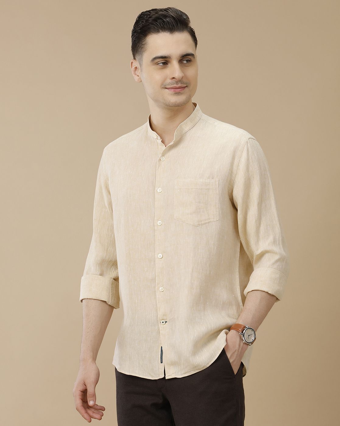 Men's Pure Linen Yellow Solid Contemporary Fit Full Sleeve Casual Shirt