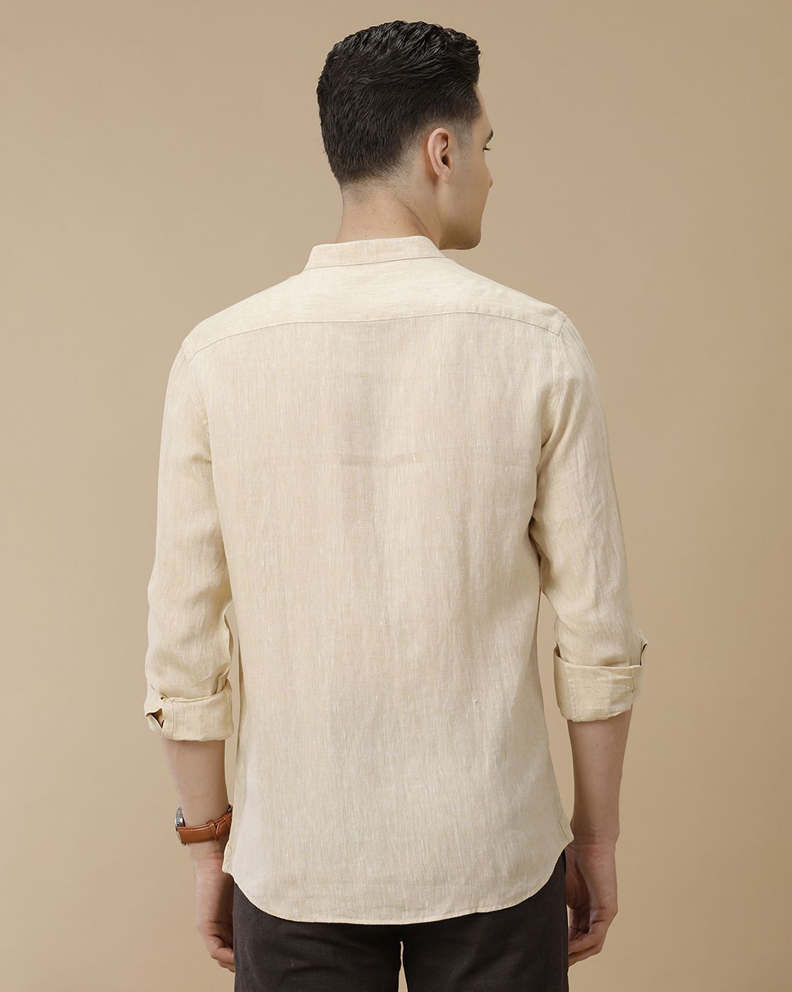 Men's Pure Linen Yellow Solid Contemporary Fit Full Sleeve Casual Shirt