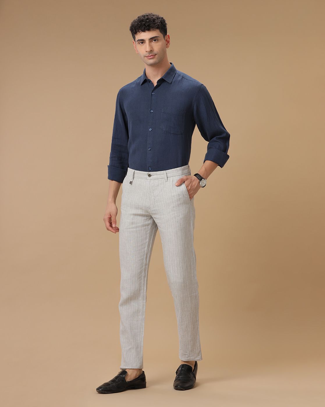 Men's Pure Linen Navy Solid Contemporary Fit Full Sleeve Casual Shirt
