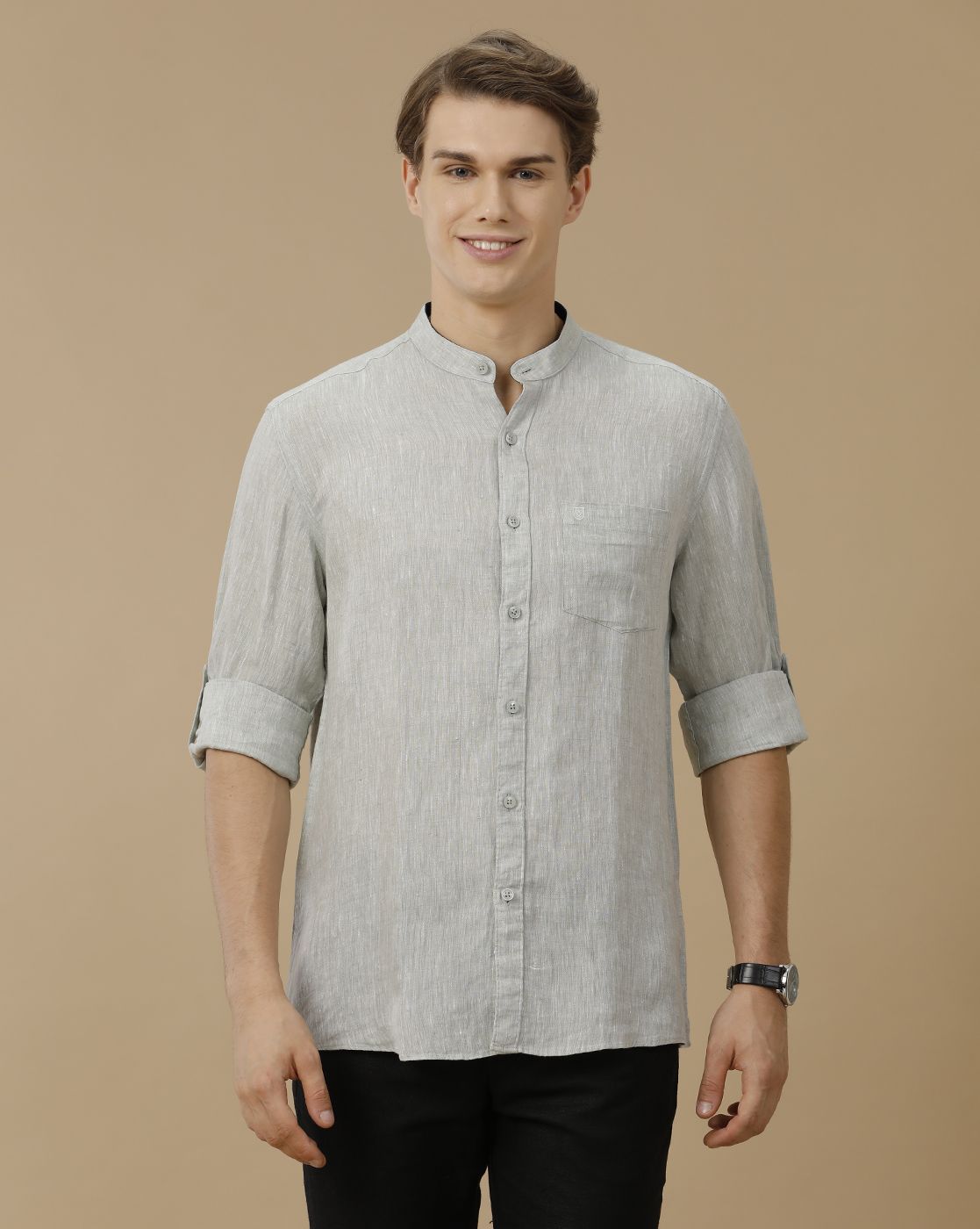 Men's Pure Linen Green Solid Contemporary Fit Full Sleeve Casual Shirt