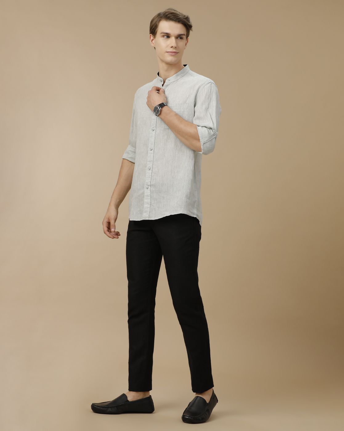 Men's Pure Linen Green Solid Contemporary Fit Full Sleeve Casual Shirt