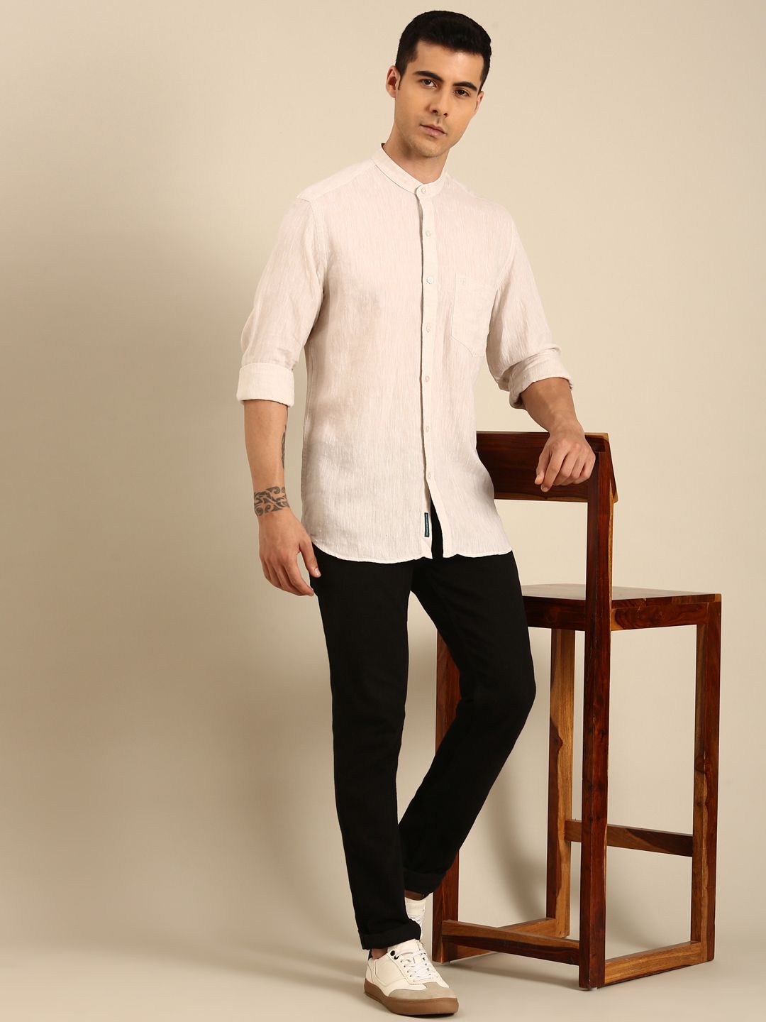 Linen Club Men's Linen Blend Beige Solid Contemporary Fit Full Sleeves Casual Shirt With Mandarin Collar