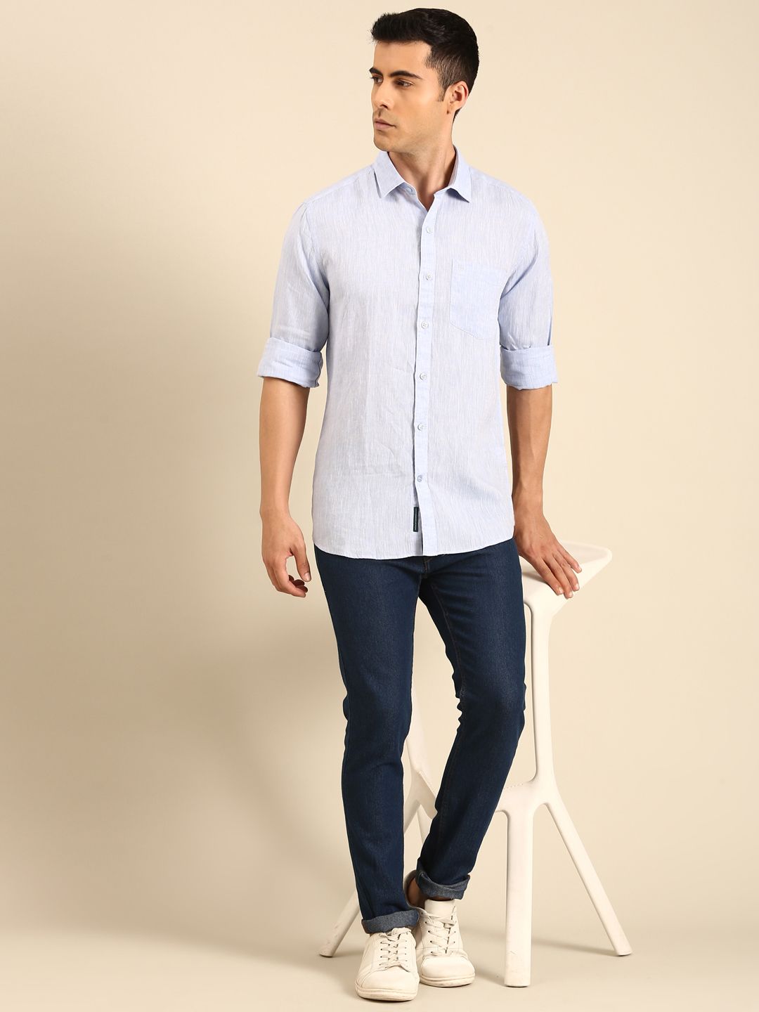 Linen Club Men's Linen Blend Sky Blue Solid Contemporary Fit Full Sleeves Casual Shirt