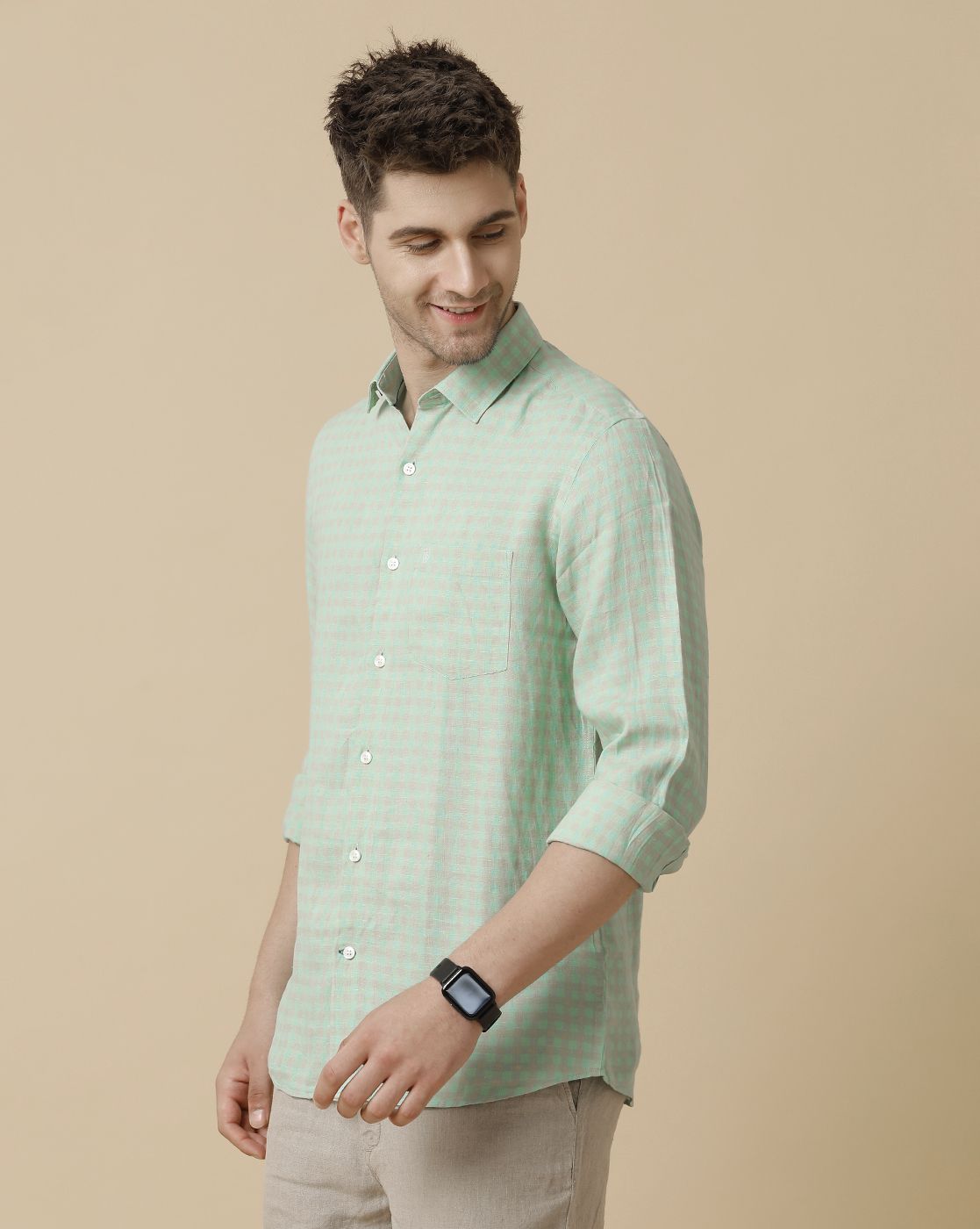 Men's Pure Linen Green Checked Contemporary Fit Full Sleeve Sleeve Casual Shirt