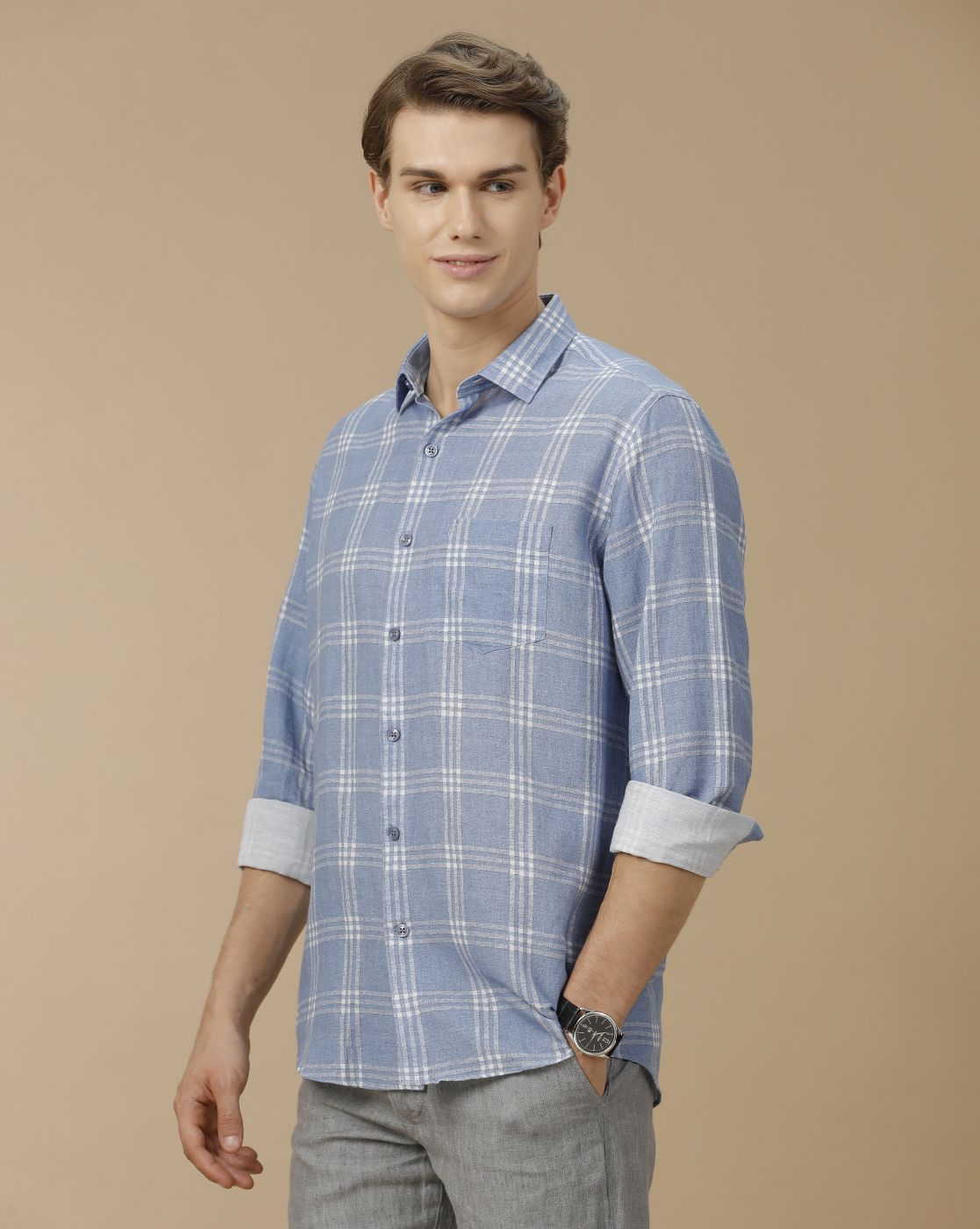 Men's Linen Rich Blue Checked Contemporary Fit Full Sleeve Casual Shirt
