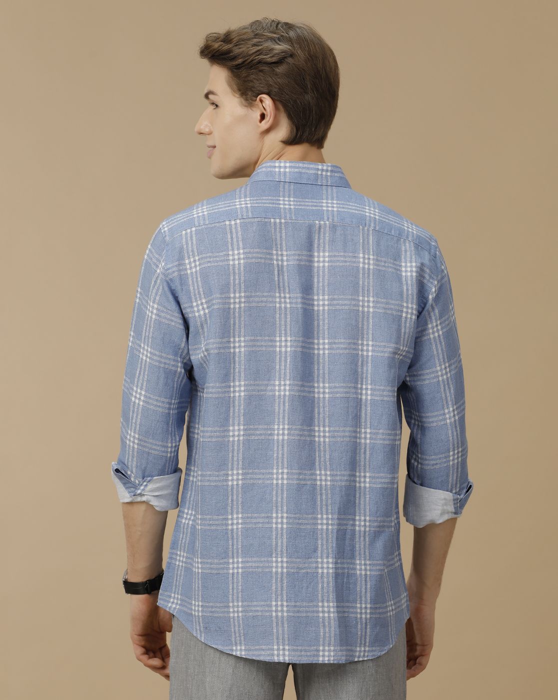 Men's Linen Rich Blue Checked Contemporary Fit Full Sleeve Casual Shirt