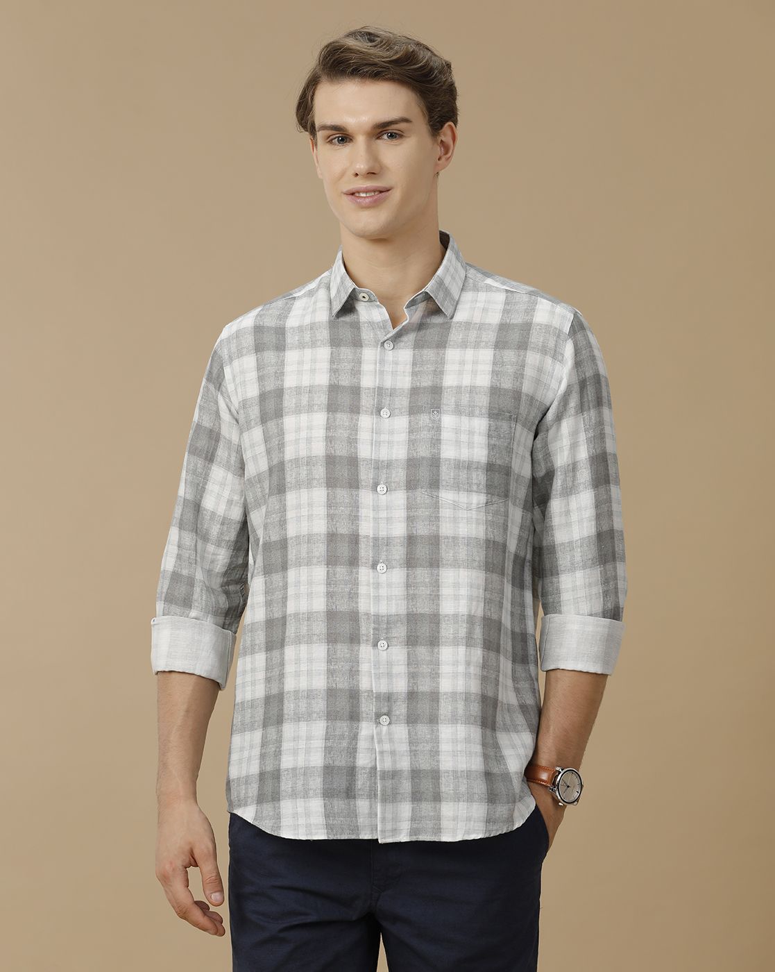 Men's Linen Rich Grey Checked Contemporary Fit Full Sleeve Casual Shirt