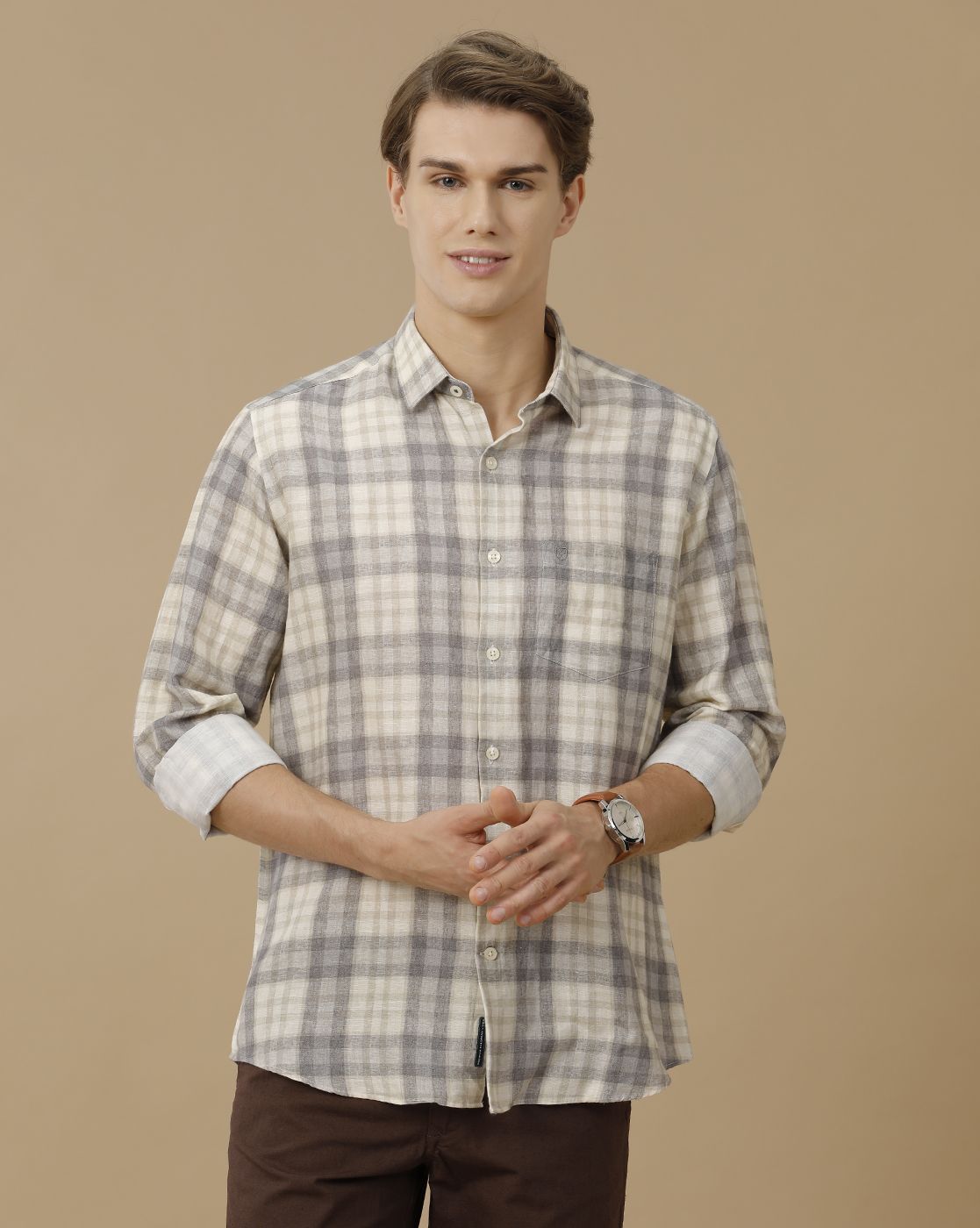 Men's Linen Rich Grey Checked Contemporary Fit Full Sleeve Casual Shirt