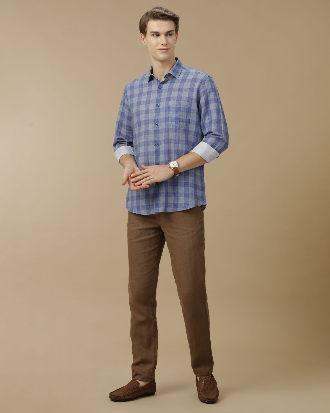 Men's Linen Rich Blue Checked Contemporary Fit Full Sleeve Casual Shirt