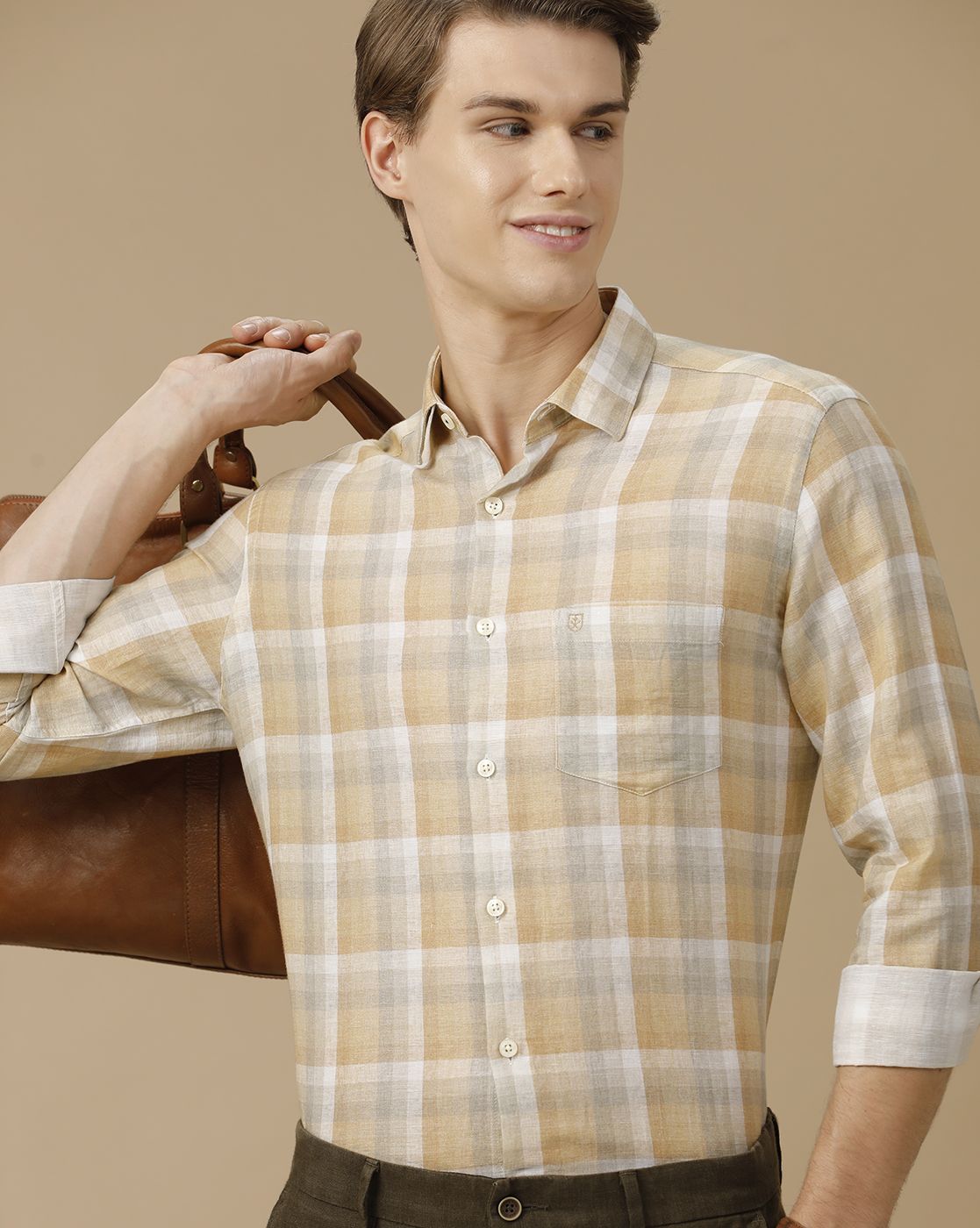 Men's Linen Rich Brown Checked Contemporary Fit Full Sleeve Casual Shirt