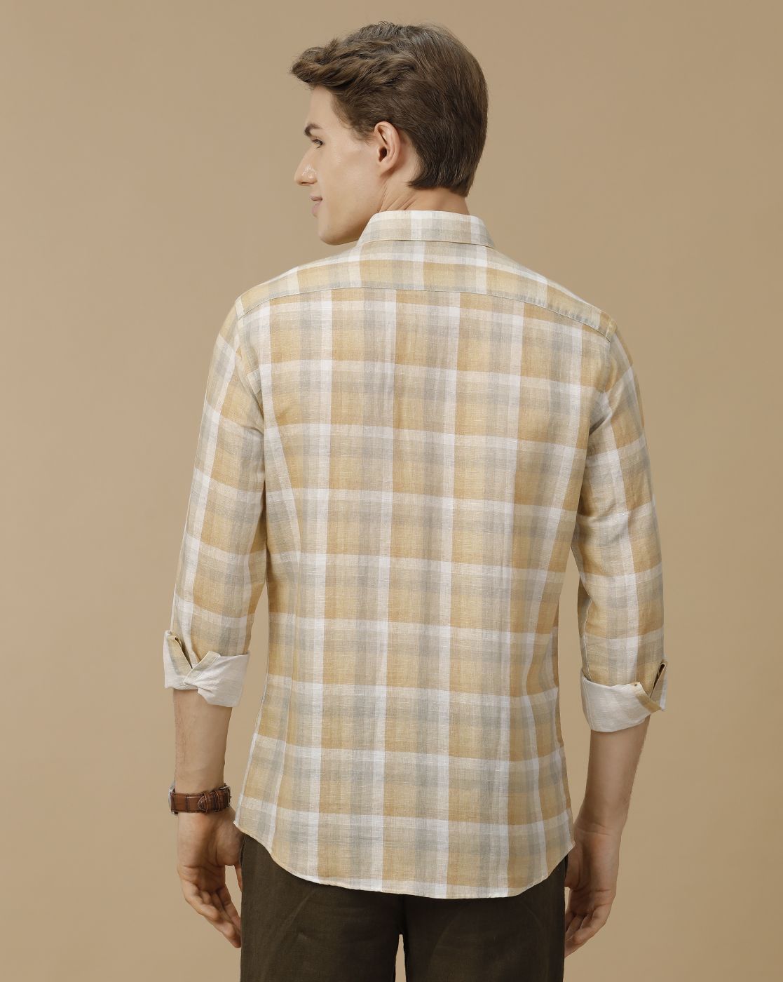 Men's Linen Rich Brown Checked Contemporary Fit Full Sleeve Casual Shirt