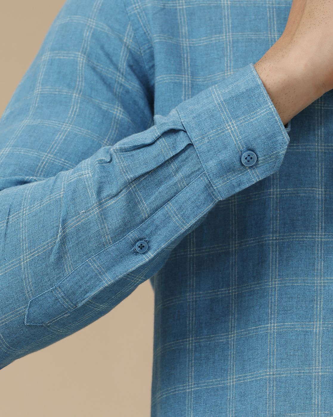 Men's Linen Rich Blue Checked Contemporary Fit Full Sleeve Casual Shirt