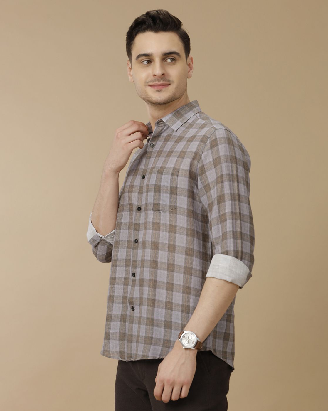 Men's Linen Rich Blue Checked Contemporary Fit Full Sleeve Casual Shirt