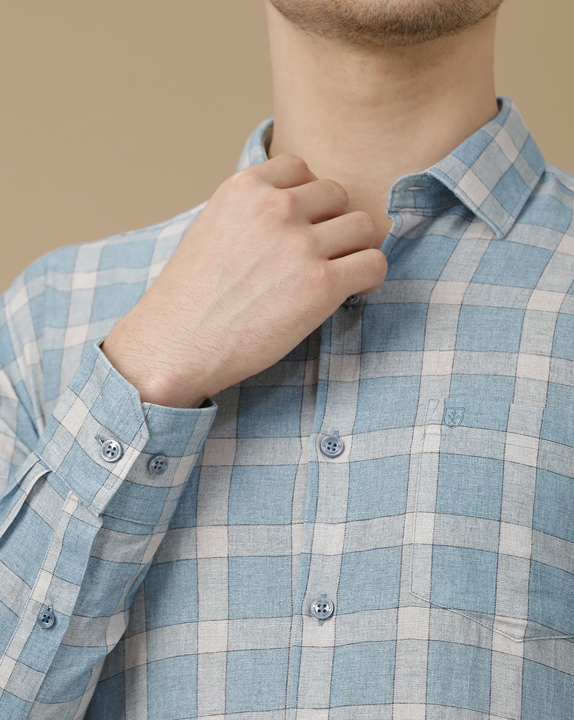Men's Linen Rich Blue Checked Contemporary Fit Full Sleeve Casual Shirt