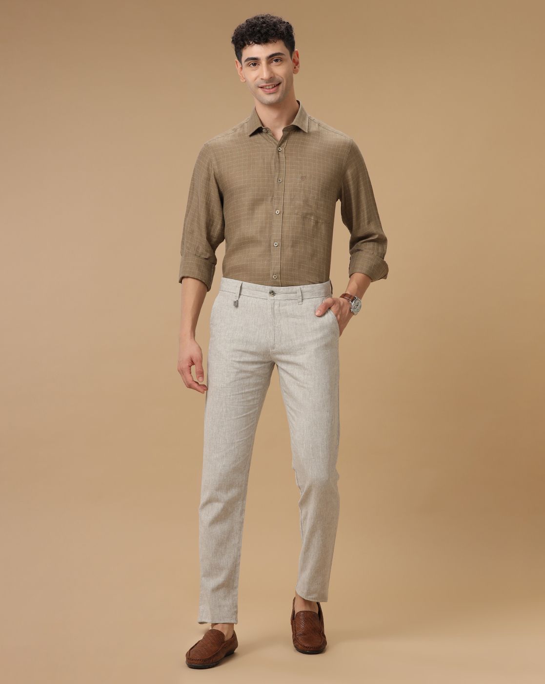 Men's Pure Linen Brown Checked Contemporary Fit Full Sleeve Casual Shirt