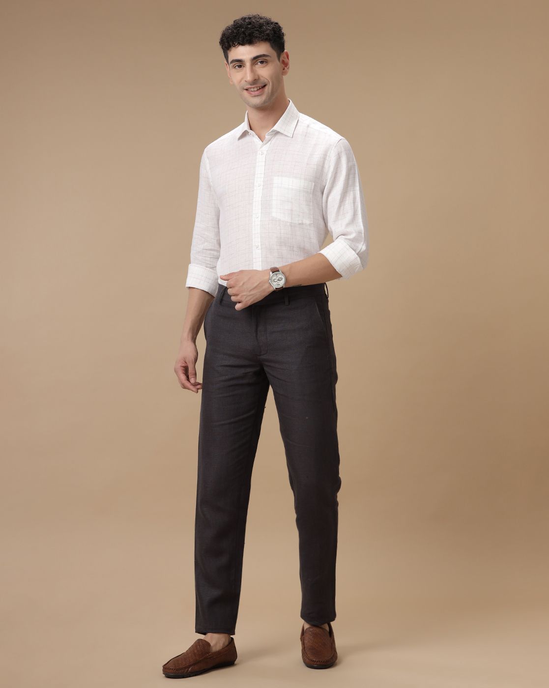 Men's Pure Linen White Checked Contemporary Fit Full Sleeve Casual Shirt