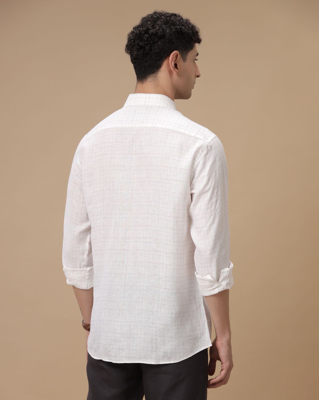 Men's Pure Linen White Checked Contemporary Fit Full Sleeve Casual Shirt