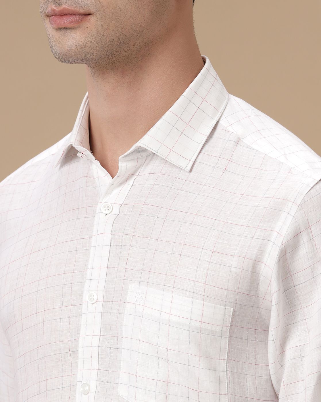 Men's Pure Linen White Checked Contemporary Fit Full Sleeve Casual Shirt