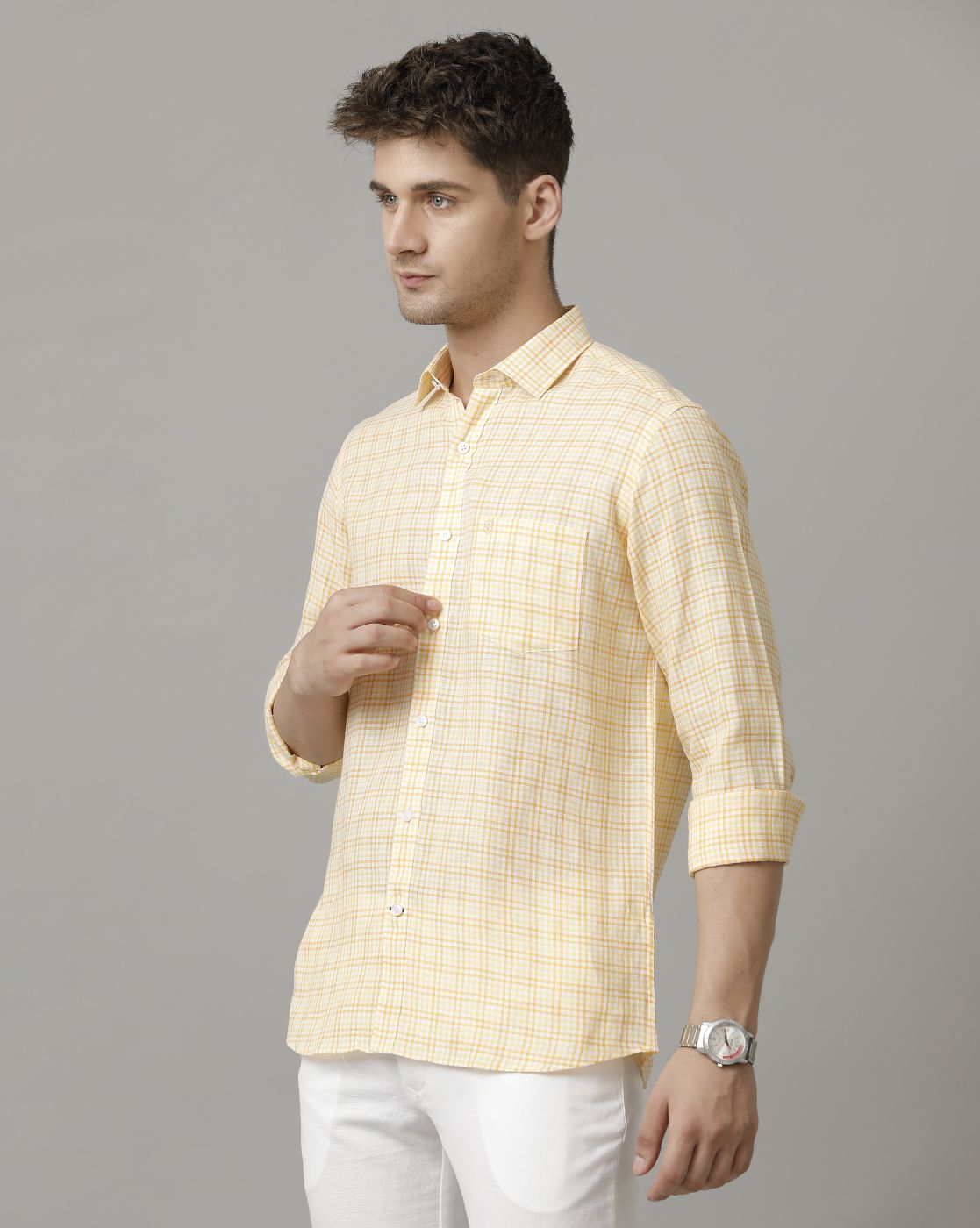 Men's Pure Linen Yellow Checked Contemporary Fit Full Sleeve Sleeve Casual Shirt