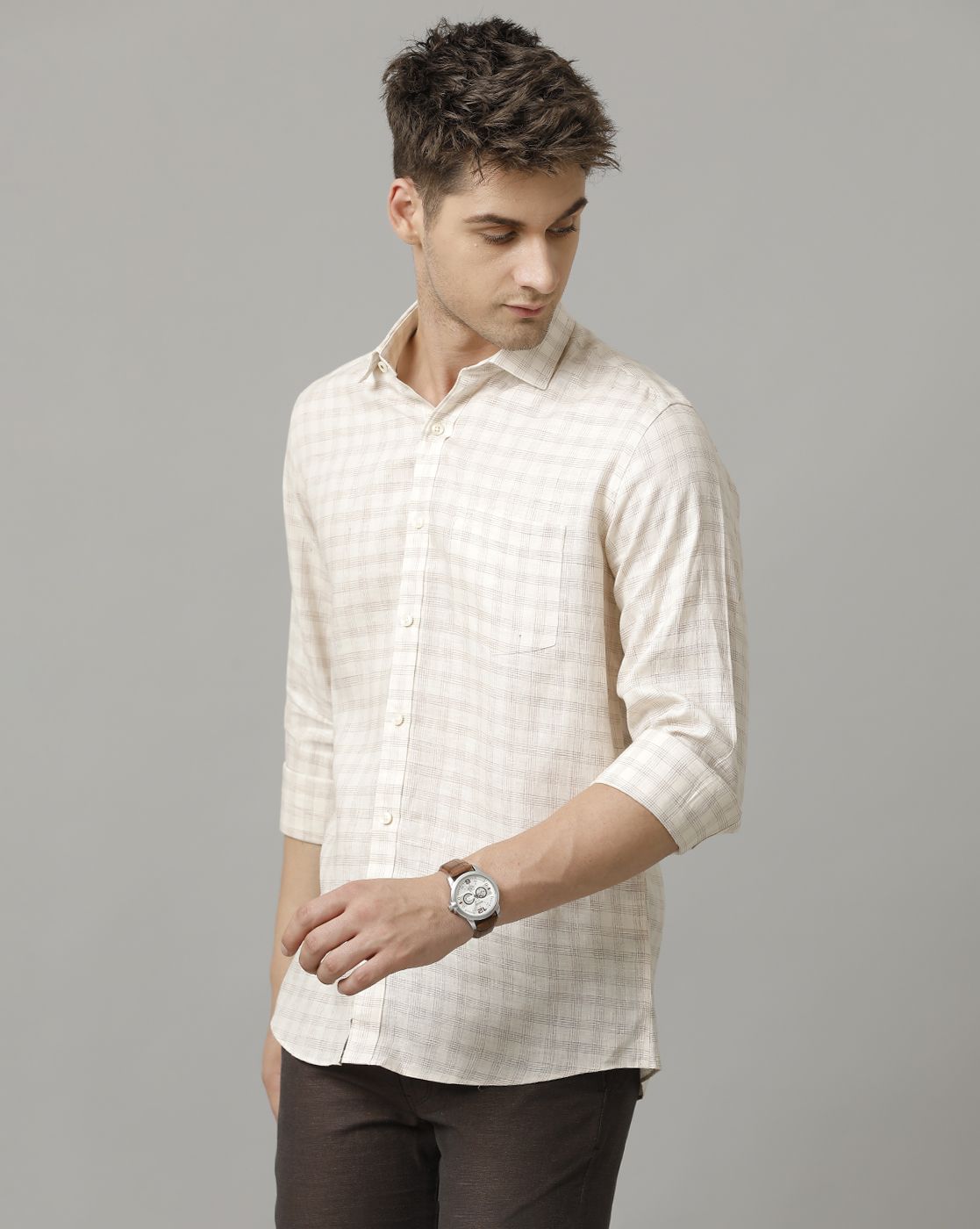 Men's Pure Linen Beige Checked Contemporary Fit Full Sleeve Sleeve Casual Shirt