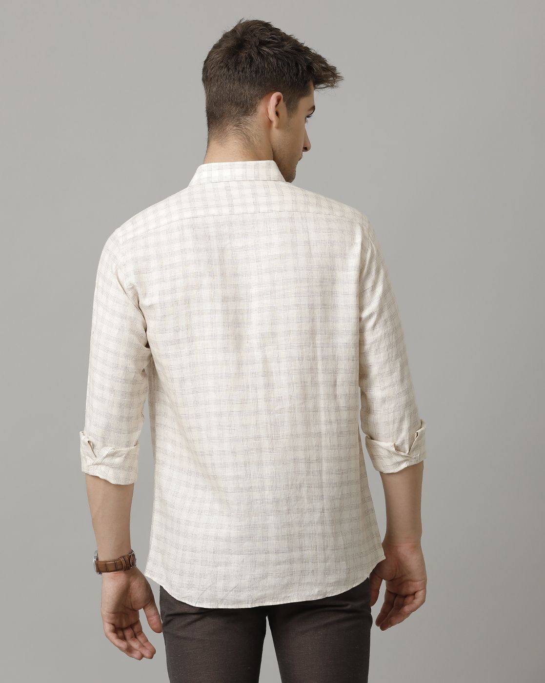 Men's Pure Linen Beige Checked Contemporary Fit Full Sleeve Sleeve Casual Shirt