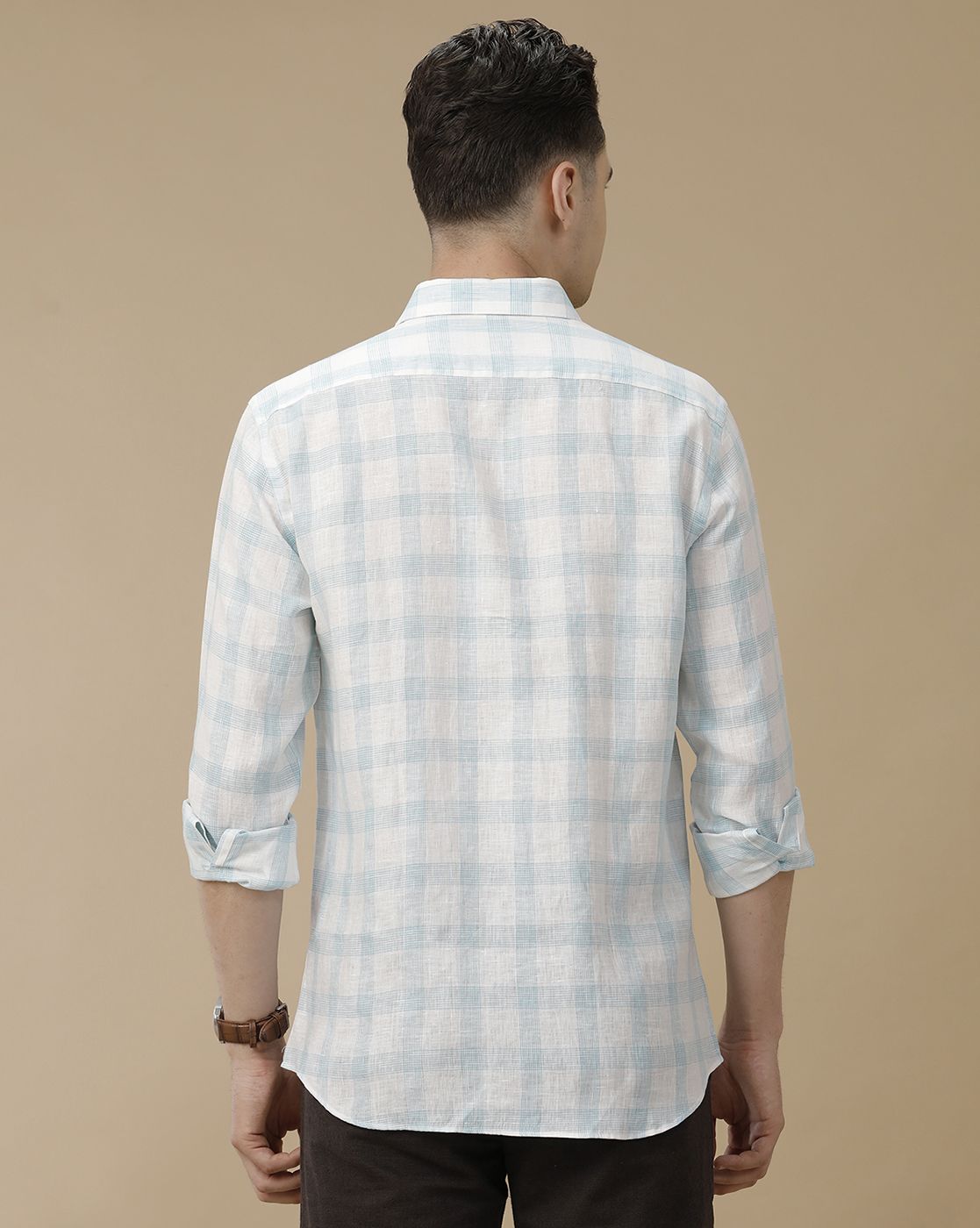 Men's Pure Linen Blue Checked Contemporary Fit Full Sleeve Casual Shirt