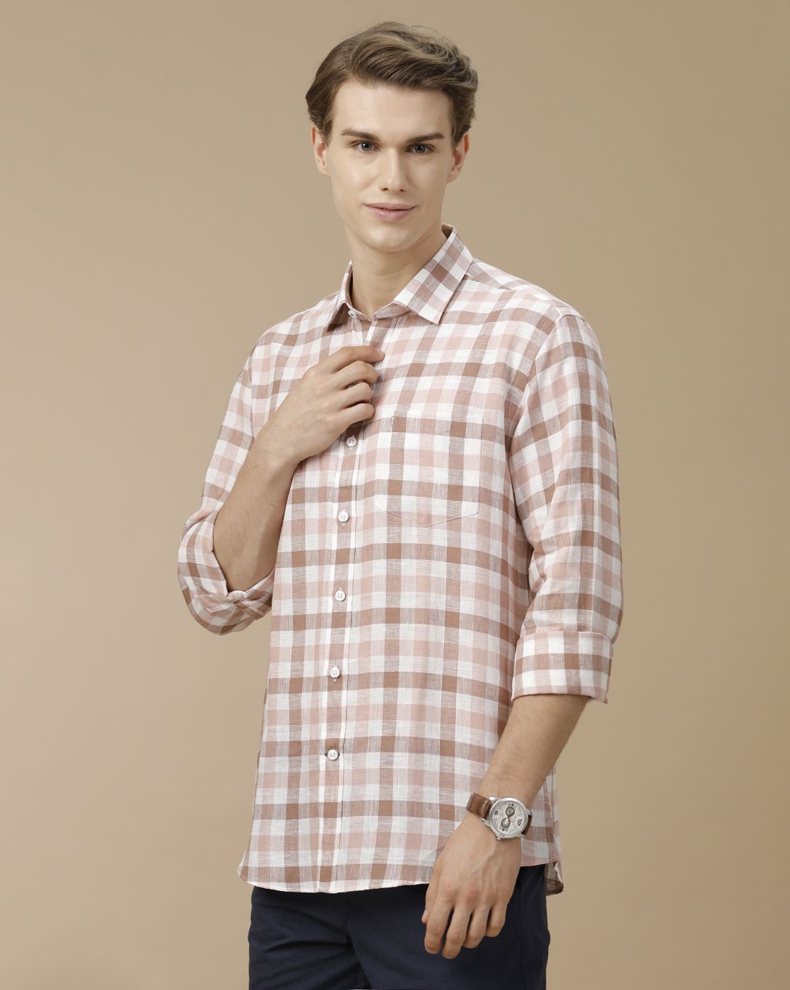 Men's Pure Linen Pink Checked Contemporary Fit Full Sleeve Casual Shirt