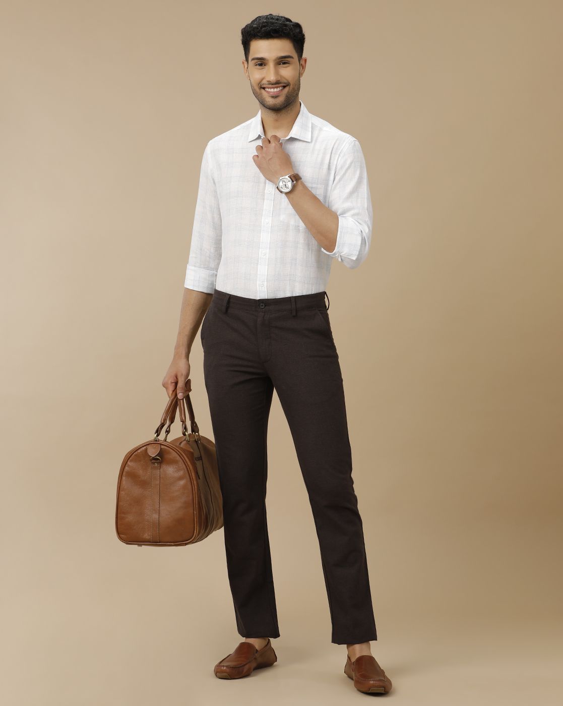 Men's Pure Linen White Checked Contemporary Fit Full Sleeve Casual Shirt Men's Pure Linen White Checked Contemporary Fit Full Sleeve Casual Shirt