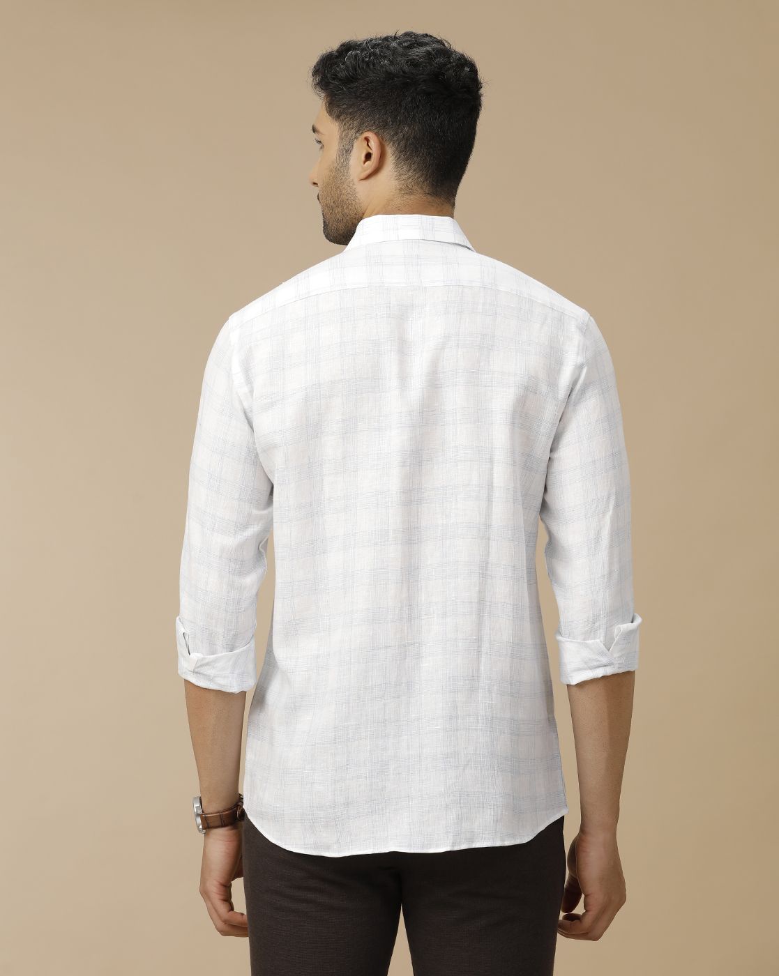 Men's Pure Linen White Checked Contemporary Fit Full Sleeve Casual Shirt Men's Pure Linen White Checked Contemporary Fit Full Sleeve Casual Shirt