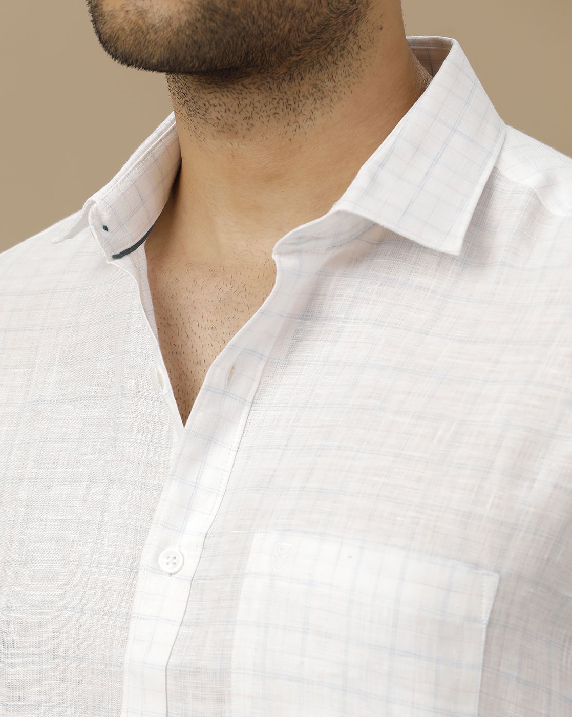 Men's Pure Linen White Checked Contemporary Fit Full Sleeve Casual Shirt
