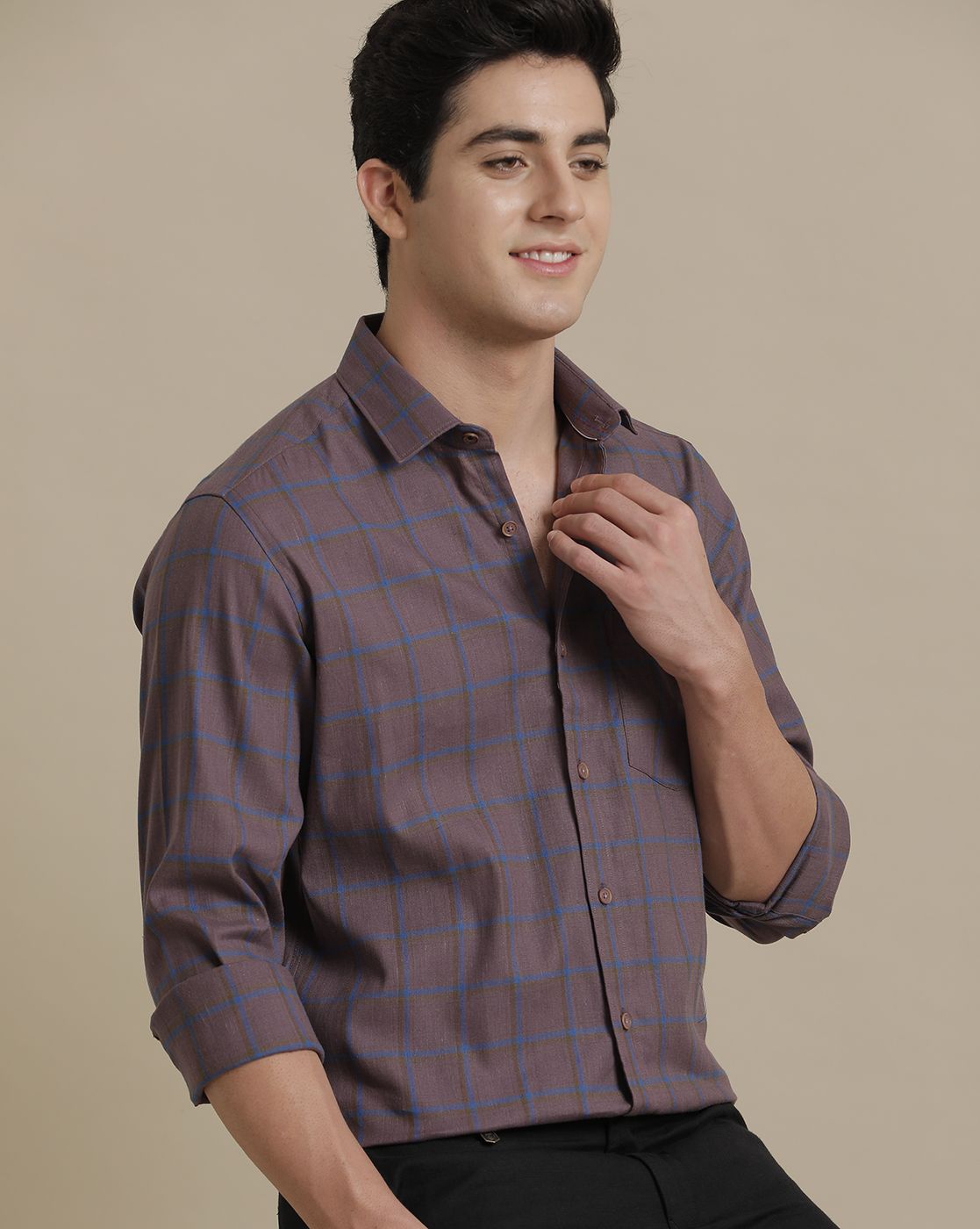 Men's Linen Rich Purple Checked Contemporary Fit Full Sleeve Sleeve Casual Shirt