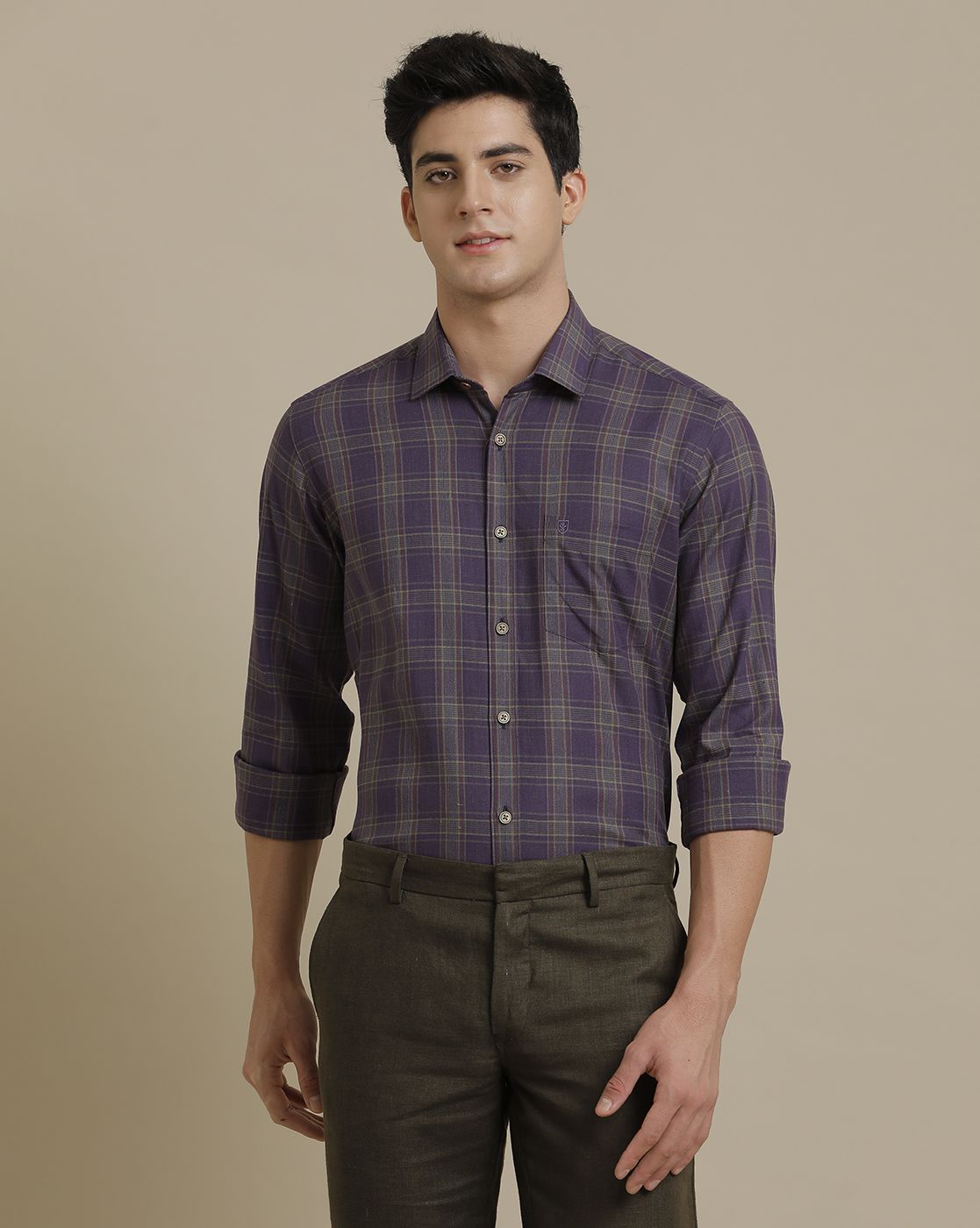 Men's Linen Rich Purple Checked Contemporary Fit Full Sleeve Sleeve Casual Shirt