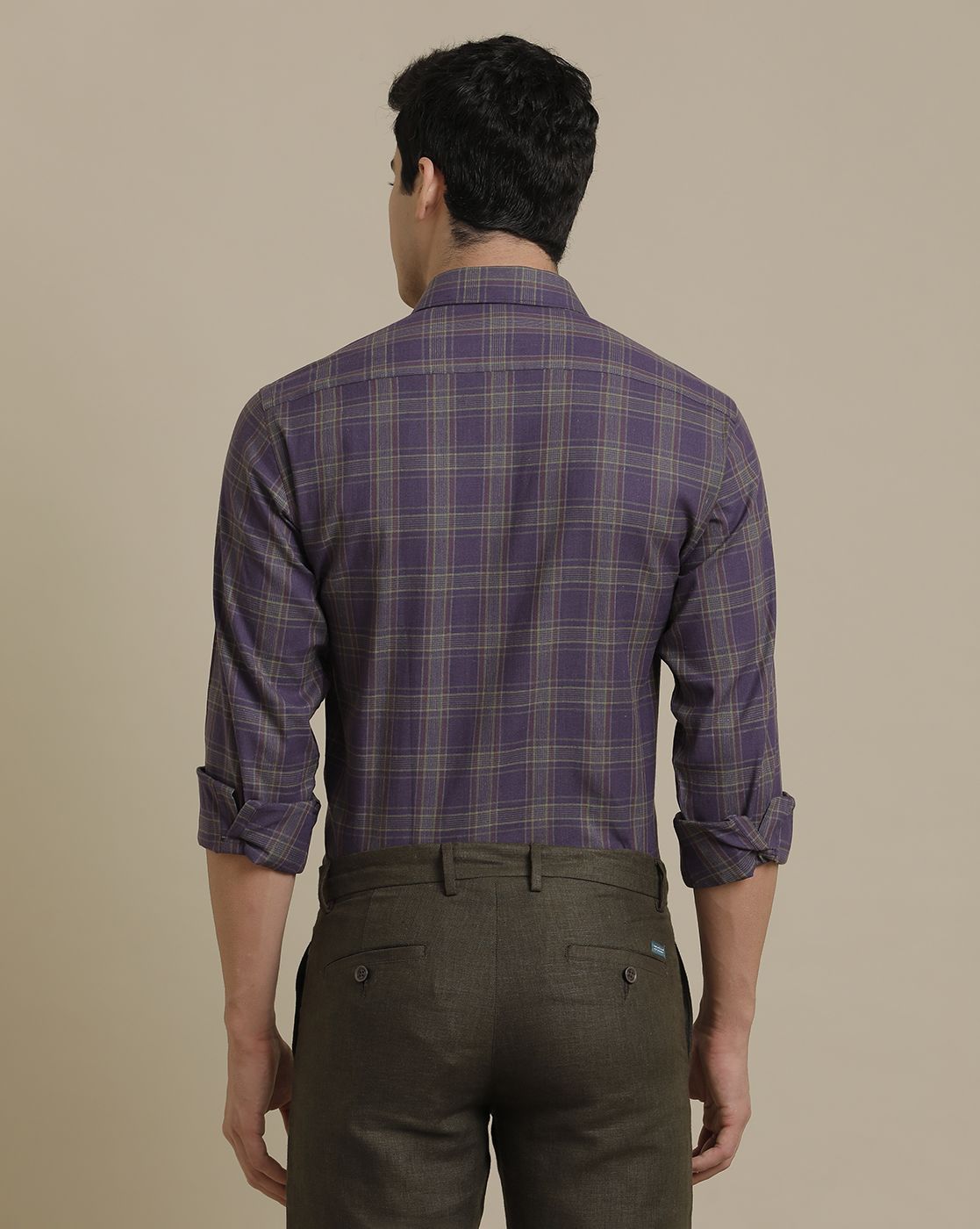 Men's Linen Rich Purple Checked Contemporary Fit Full Sleeve Sleeve Casual Shirt