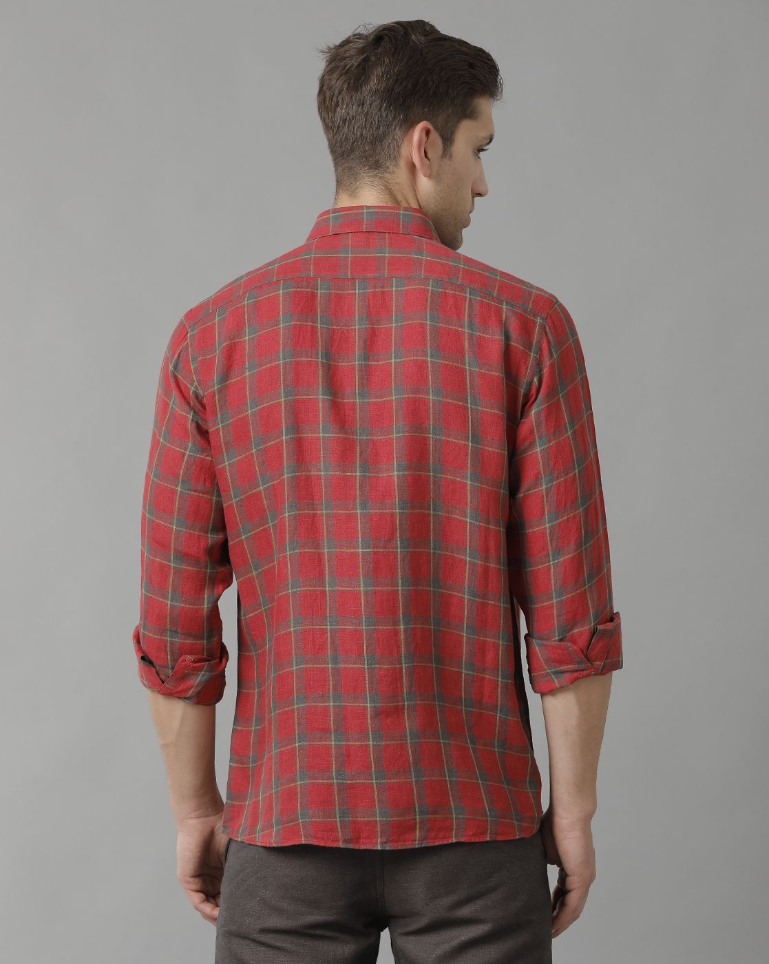 Men's Pure Linen Red Checked Contemporary Fit Full Sleeve Sleeve Casual Shirt
