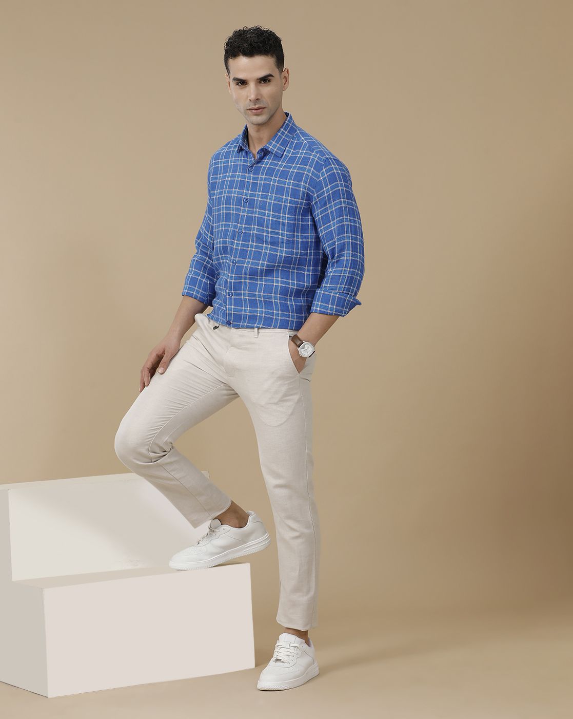 Linen Club Men's Pure Linen Blue Checked Contemporary Fit Full Sleeve Casual Shirt