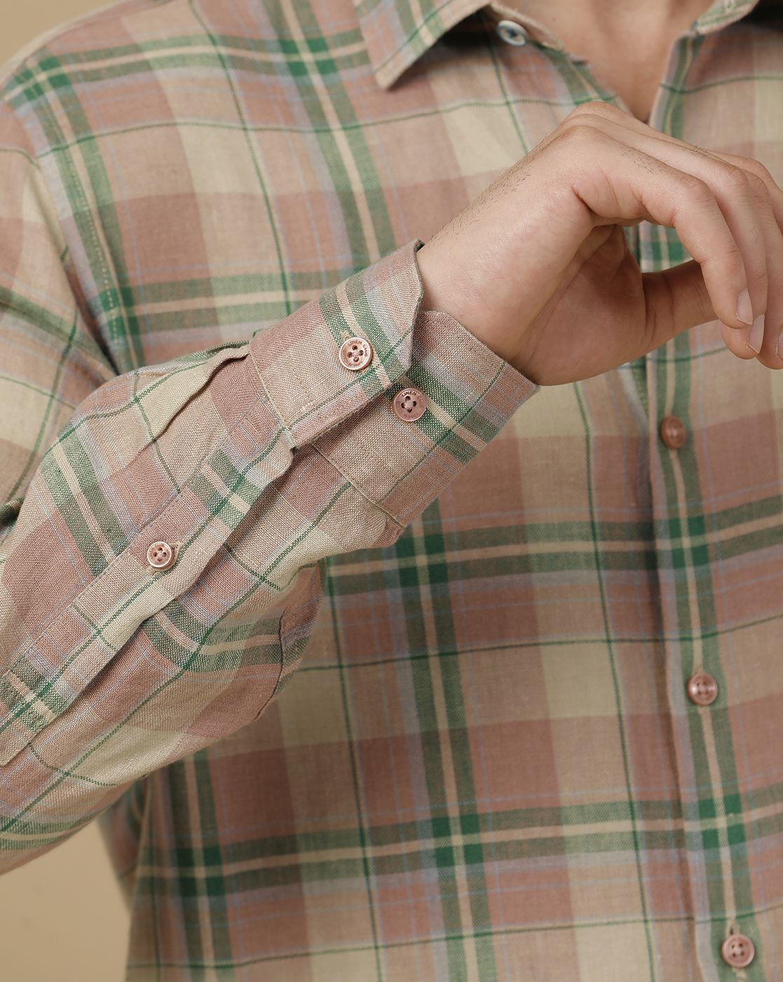 Linen Club Men's Pure Linen Green Checked Contemporary Fit Full Sleeve Casual Shirt