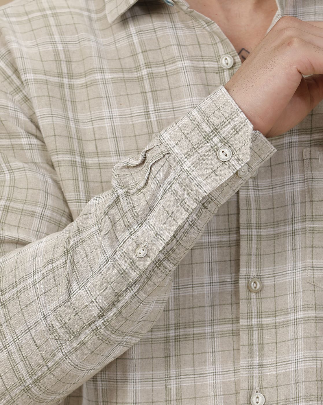 Linen Club Men's Pure Linen Green Checked Contemporary Fit Full Sleeve Casual Shirt