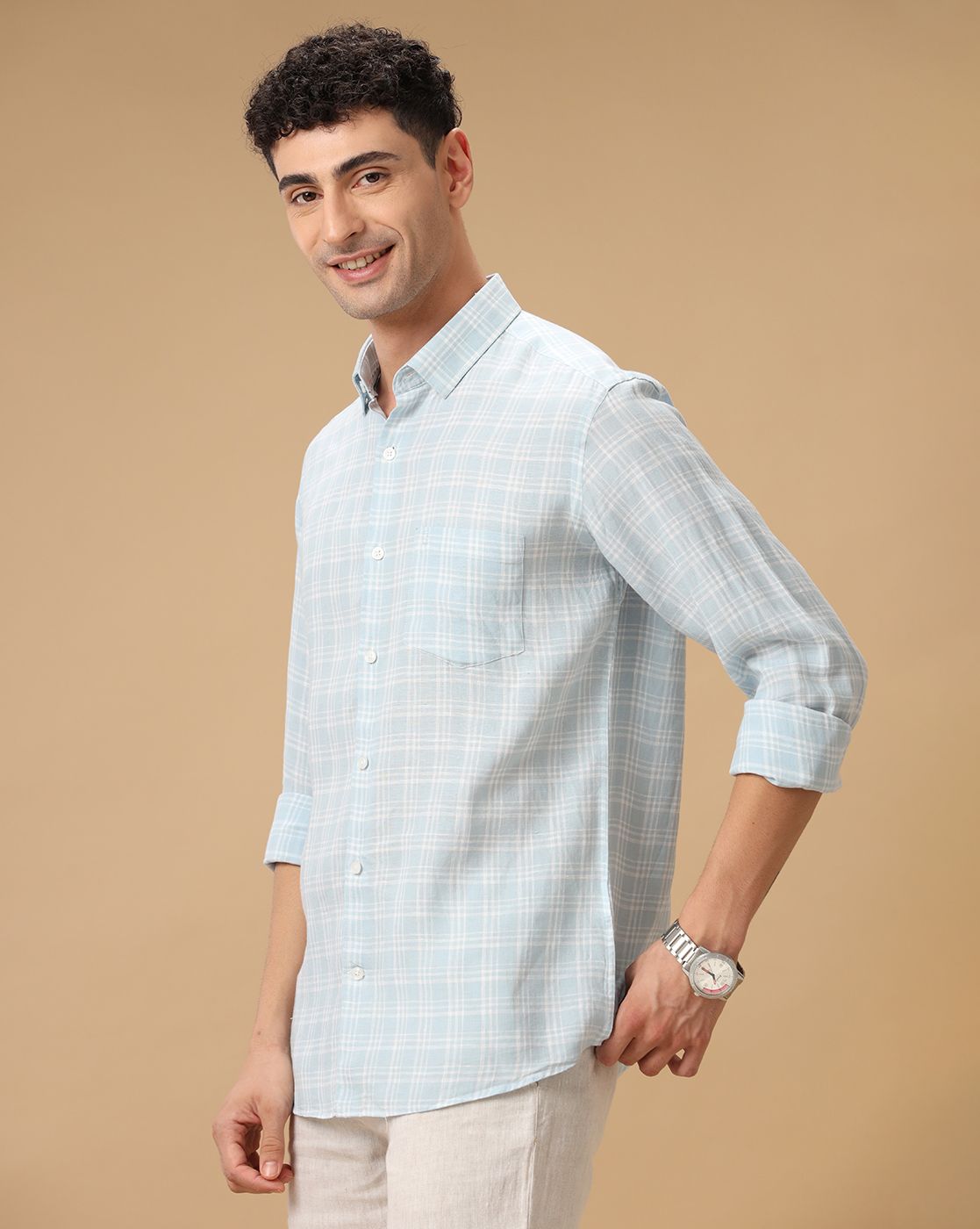 Men's Pure Linen Blue Checked Contemporary Fit Full Sleeve Casual Shirt
