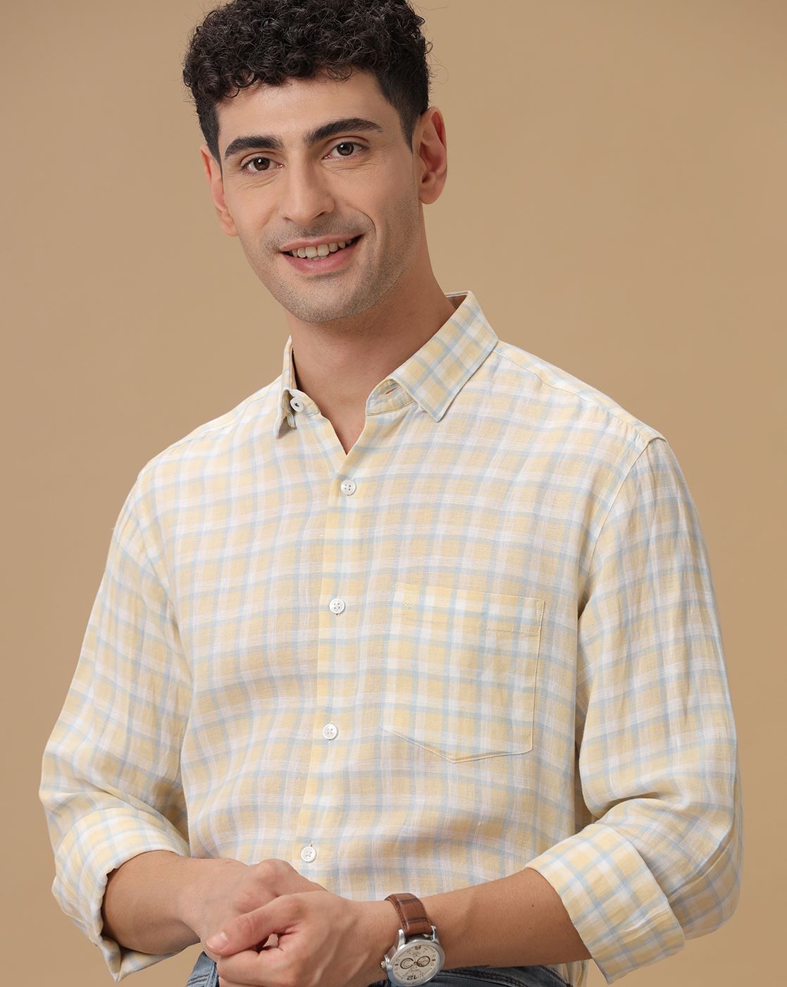Men's Pure Linen Yellow Checked Contemporary Fit Full Sleeve Casual Shirt
